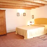 Vesuna Hotel