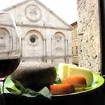 Vesuna Hotel Trequanda