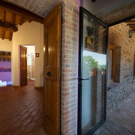 Hotel Vesuna 3*