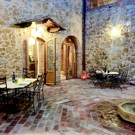 Vesuna Hotel 3*